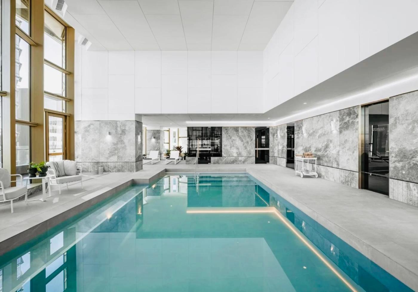 Apartment Royal Executive Living Skyline Two Bedroom Grandeur By Ritz *