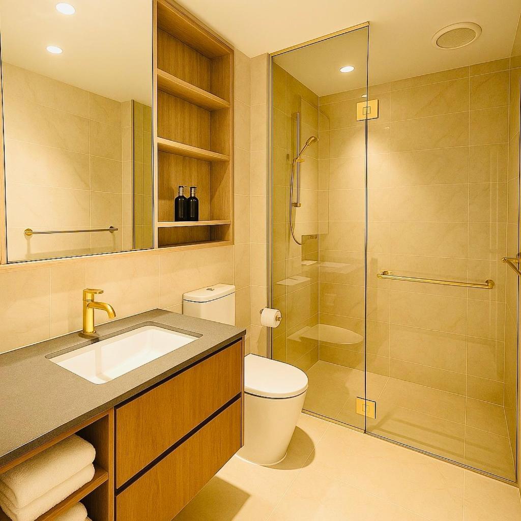 Royal Executive Living Skyline Two Bedroom Grandeur By Ritz